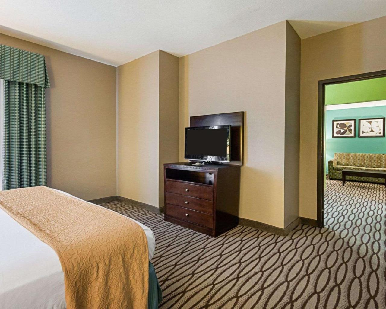 Quality Suites Sulphur Exterior foto